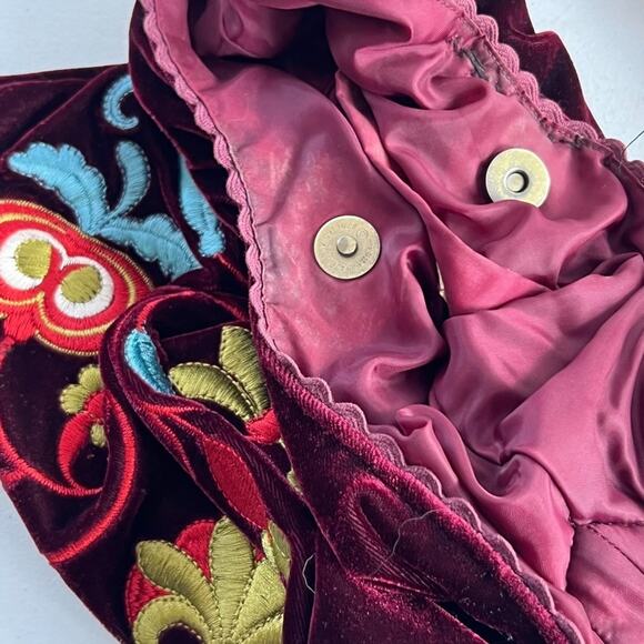 Vintage Oneill Shoulder Purse Maroon Velvet Multicolor Embroidered Flowers - Picture 7 of 12